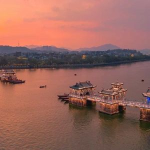 68av黄色操逼电影网站
